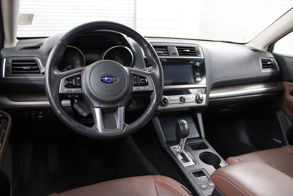 Used 2017 Subaru Outback 3.6R Touring w/ Popular Package #5A image 19