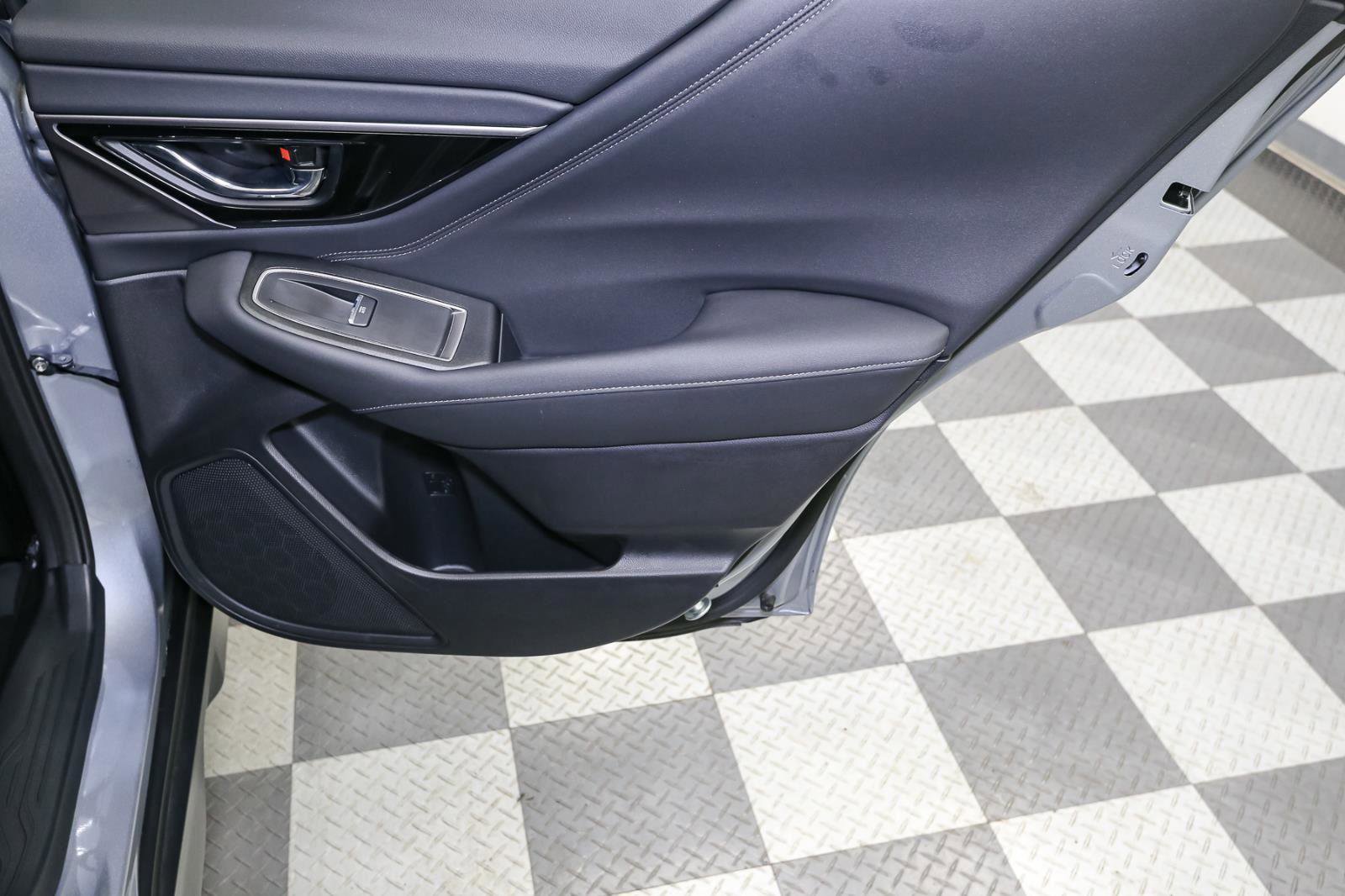 Used 2024 Subaru Outback Limited XT image 24