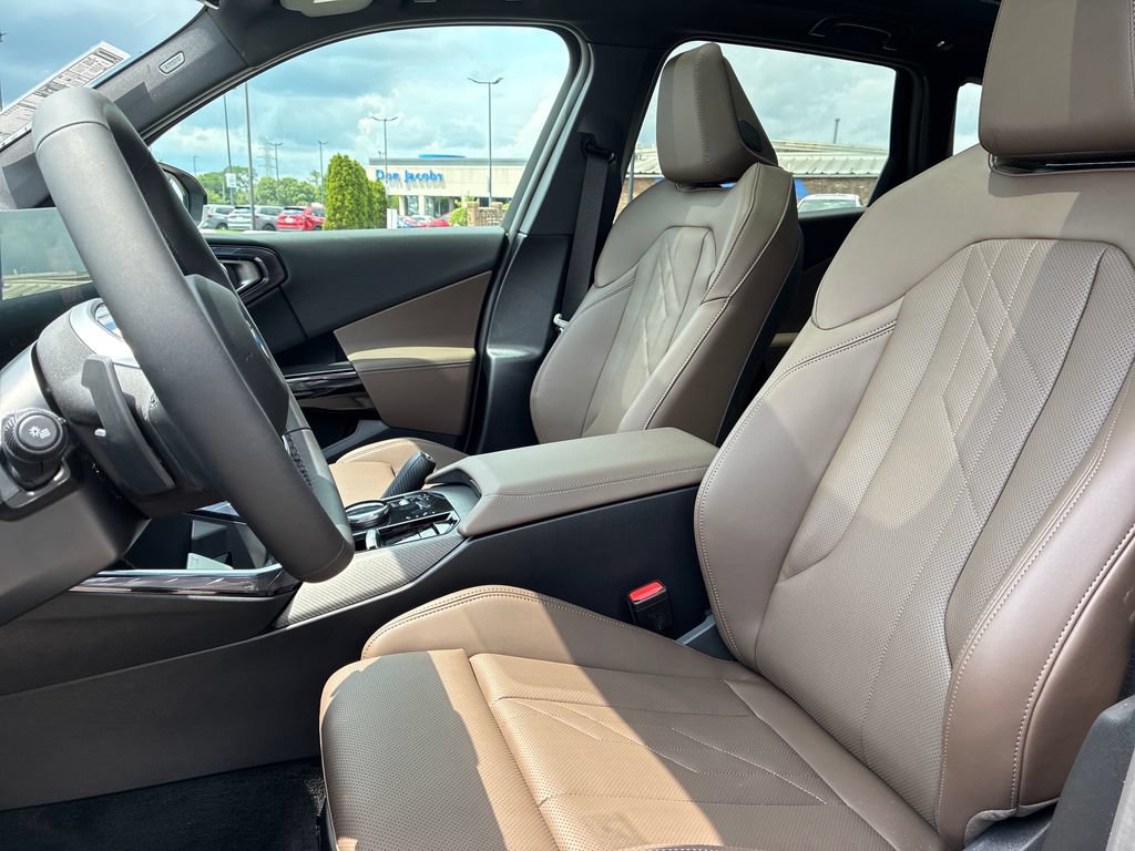 New 2026 BMW X3 xDrive30i w/ Premium Package AWD/4WD image 11