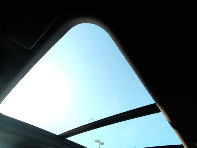 Certified 2023 Cadillac Escalade Premium Luxury RWD image 7