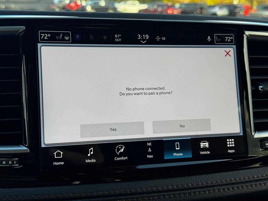 New 2026 Chrysler Pacifica Pinnacle w/ Trailer Tow Group AWD/4WD image 35