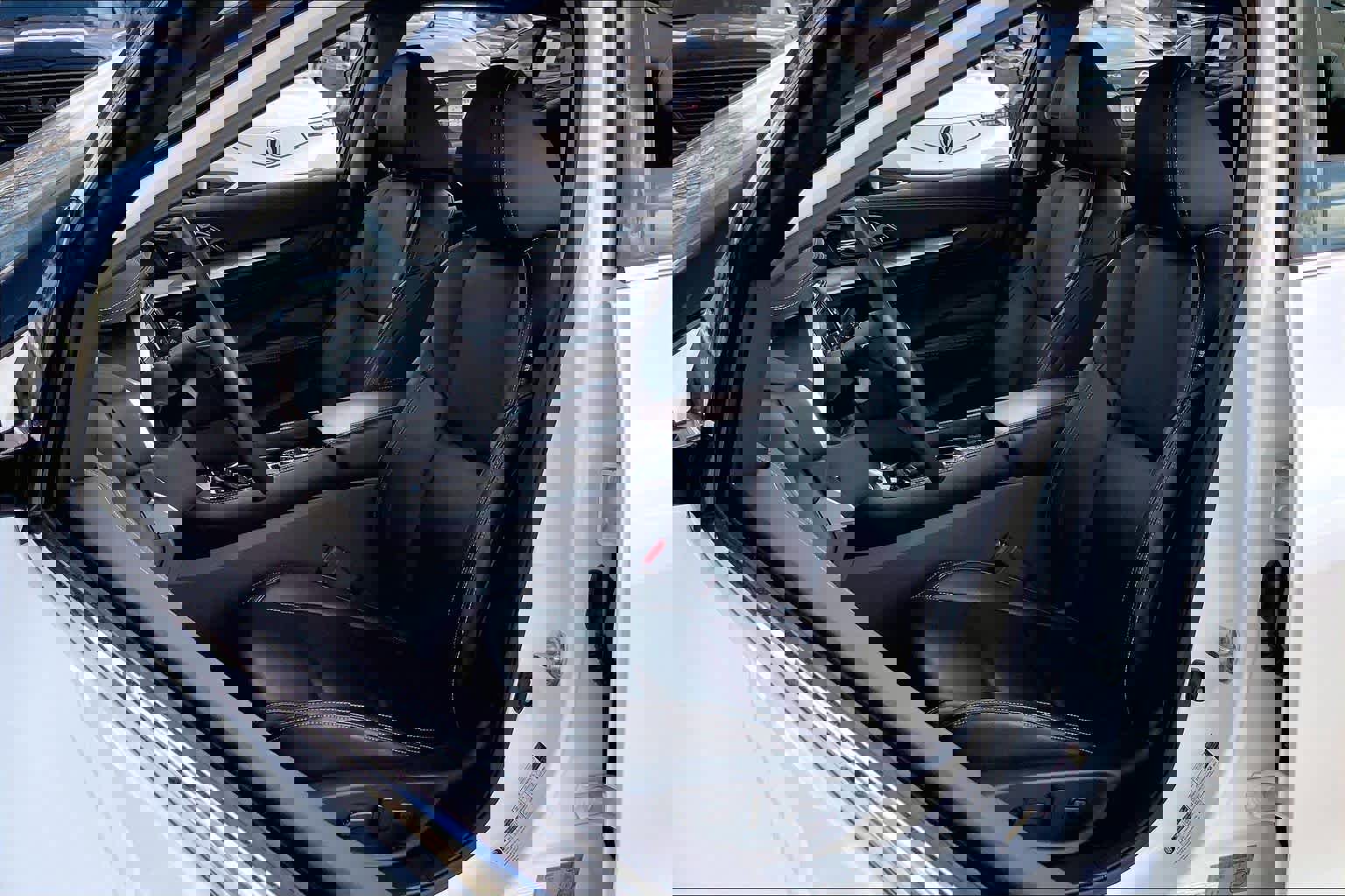 Used 2023 Nissan Maxima SL image 8