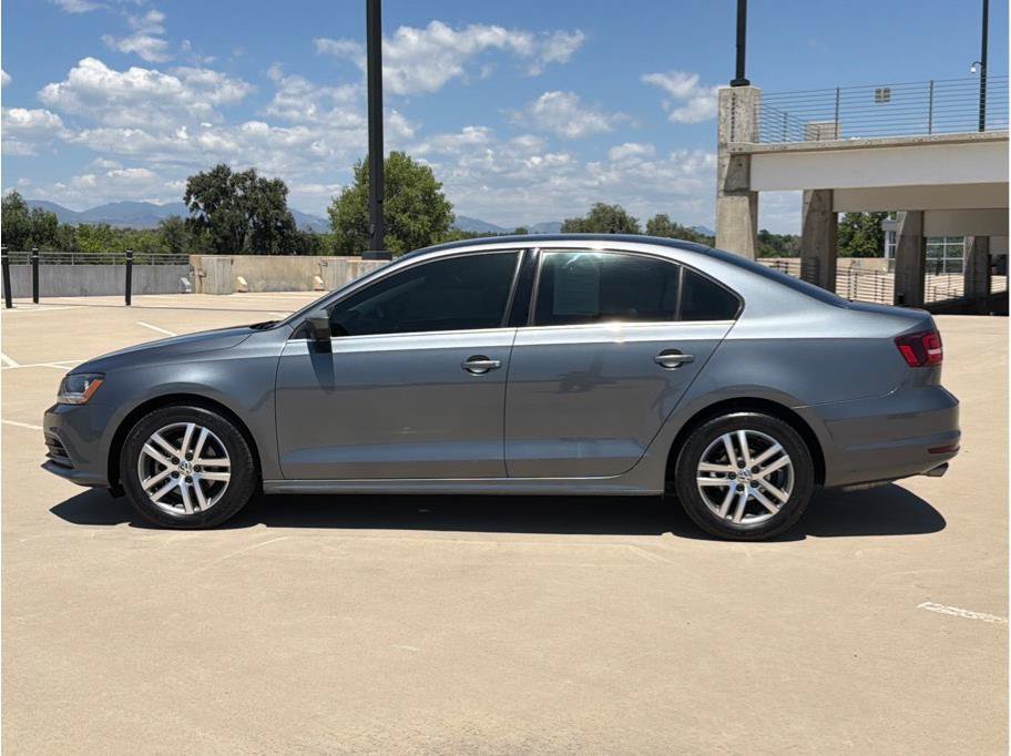 Used 2017 Volkswagen Jetta S FWD image 4
