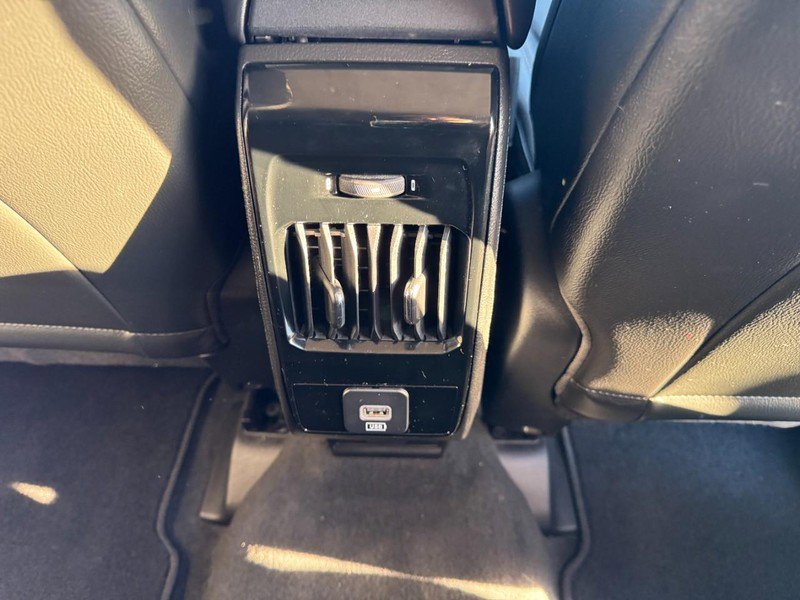 Used 2022 Jeep Compass Limited image 16