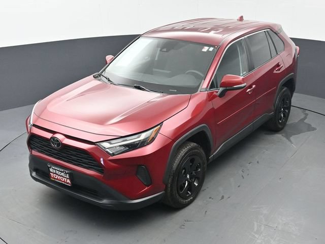 Certified 2023 Toyota RAV4 LE AWD/4WD image 36