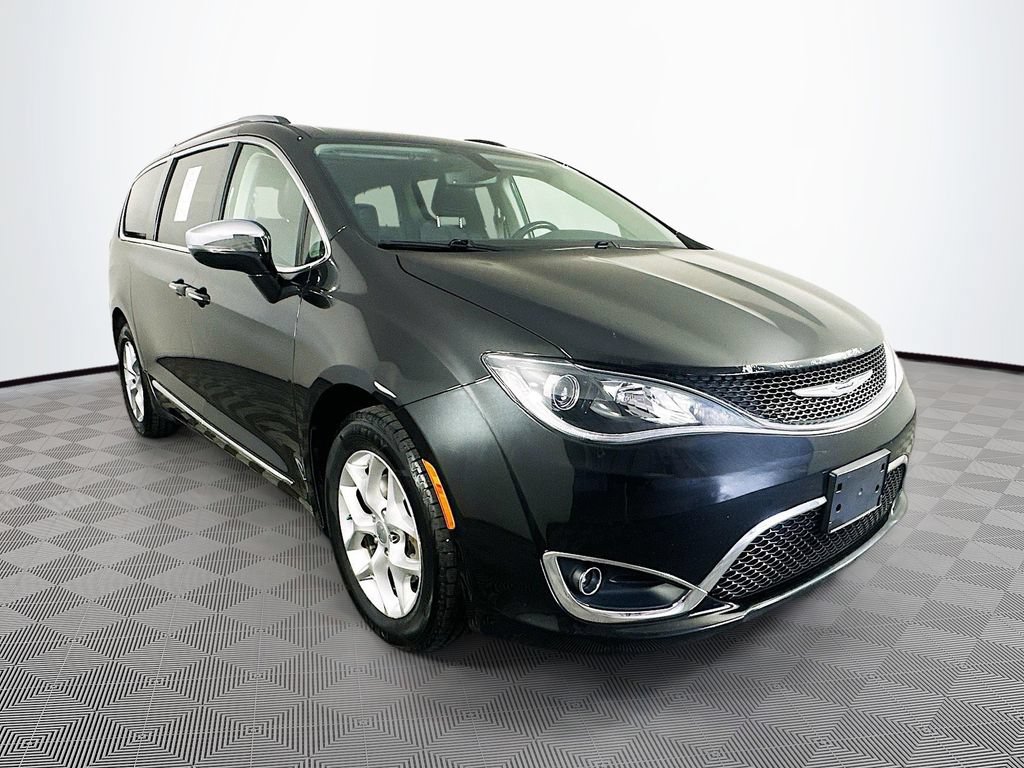 Used 2019 Chrysler Pacifica Limited