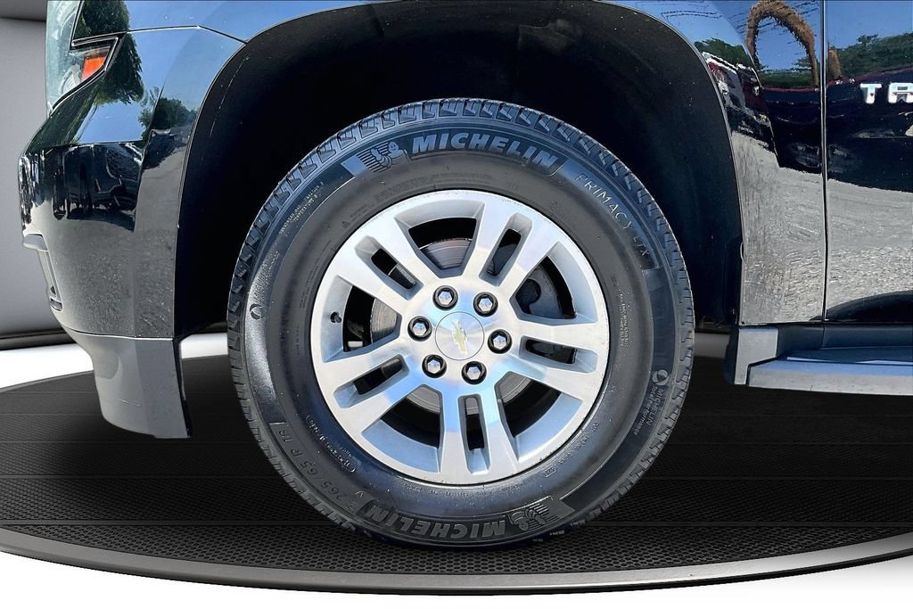 Used 2017 Chevrolet Tahoe LT AWD/4WD image 35