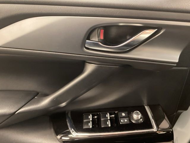 Used 2023 MAZDA CX-9 Touring image 21