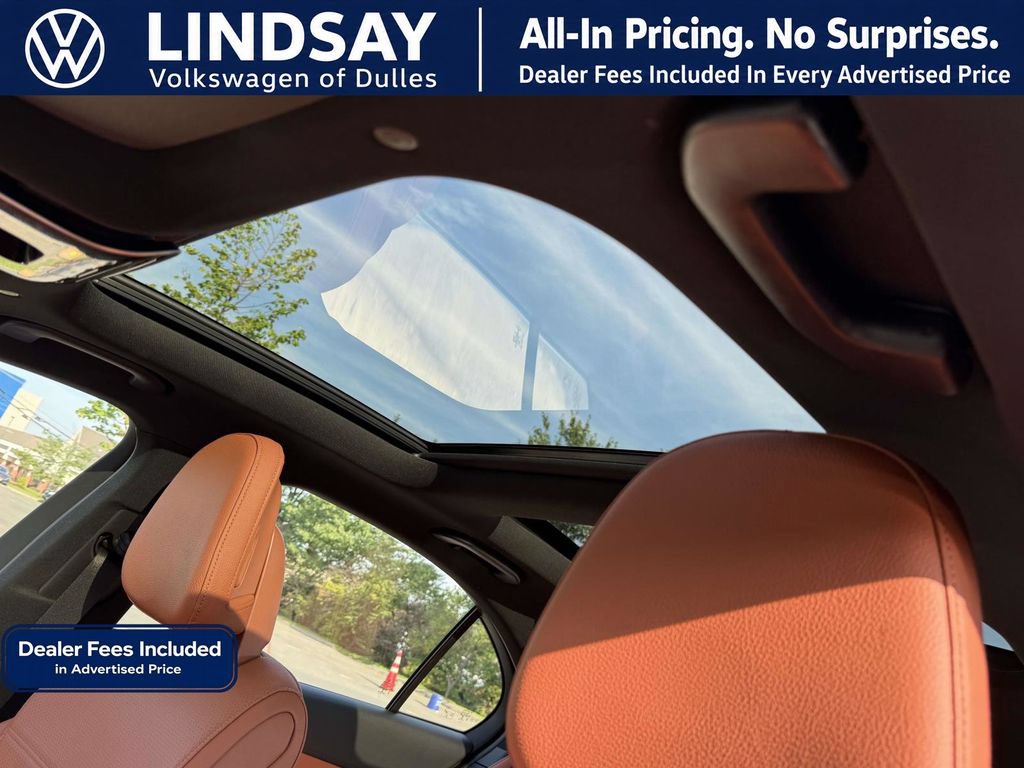 Used 2023 Mercedes-Benz C 300 4MATIC Sedan image 41