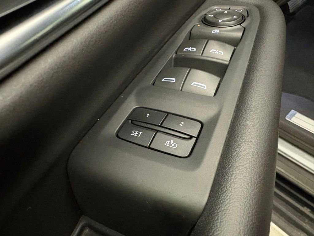 Certified 2021 Chevrolet Tahoe LT RWD image 5