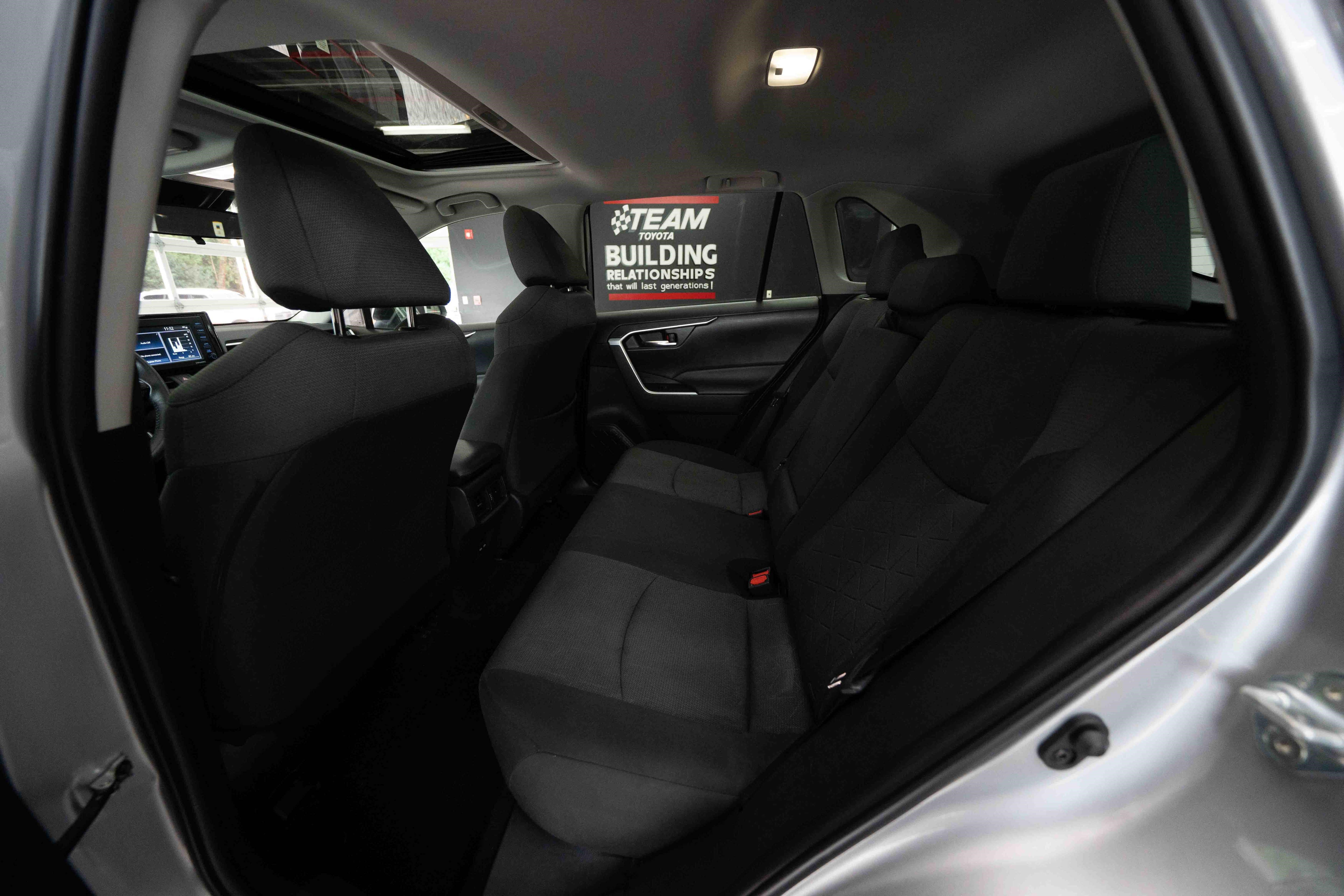 Used 2022 Toyota RAV4 XLE w/ Convenience Package AWD/4WD image 23