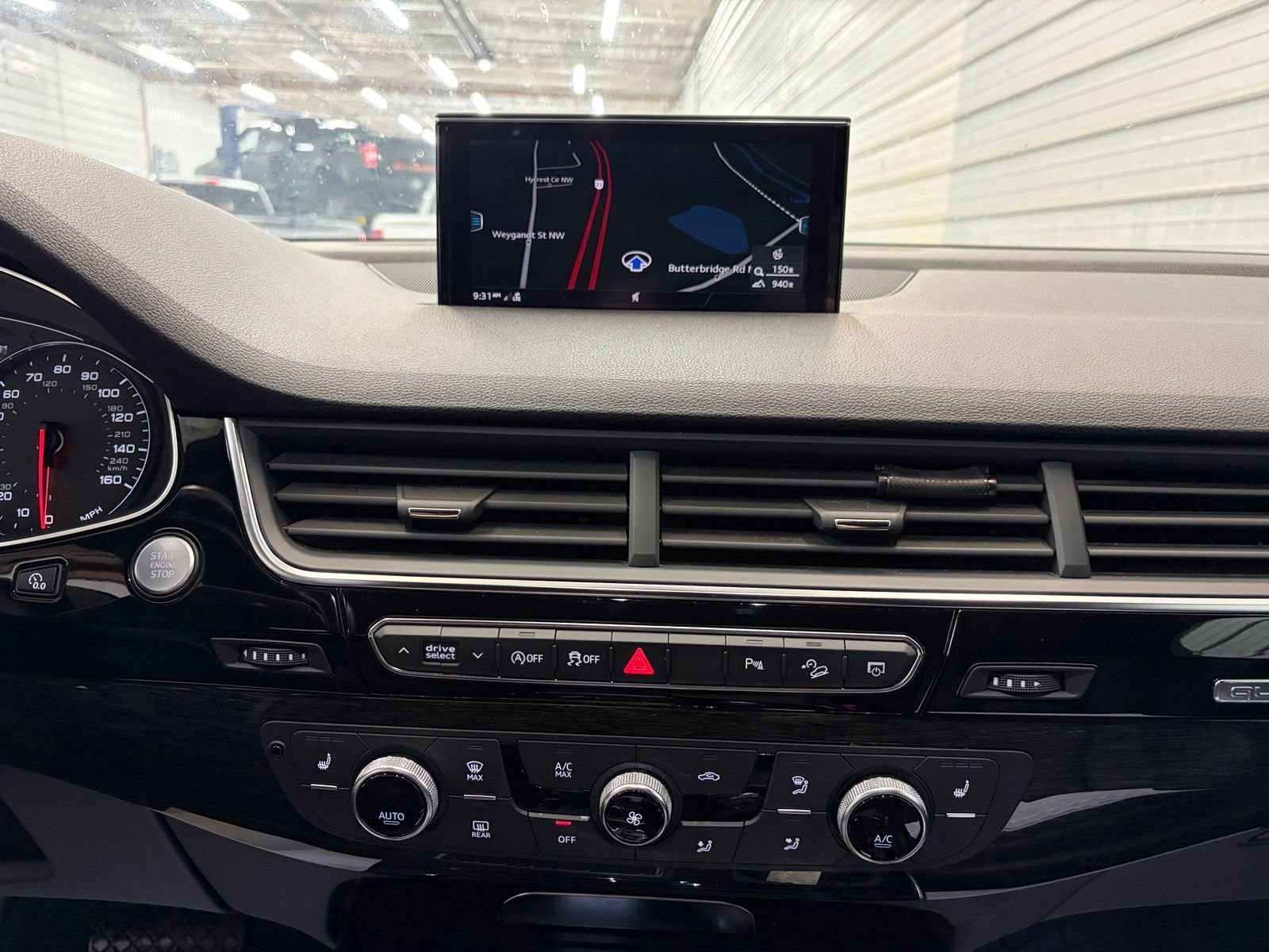 Used 2019 Audi Q7 3.0T Premium w/ Convenience Package AWD/4WD image 20