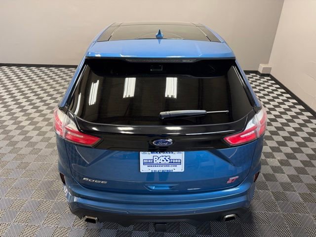 Used 2019 Ford Edge ST w/ Cold Weather Package AWD/4WD image 10