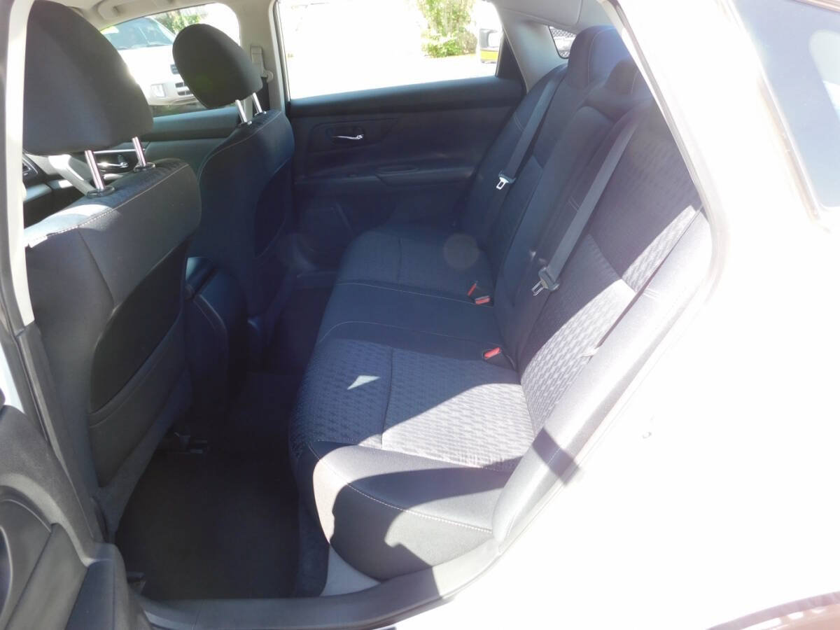Used 2016 Nissan Altima 2.5 S w/ Power Driver Seat Package FWD image 5