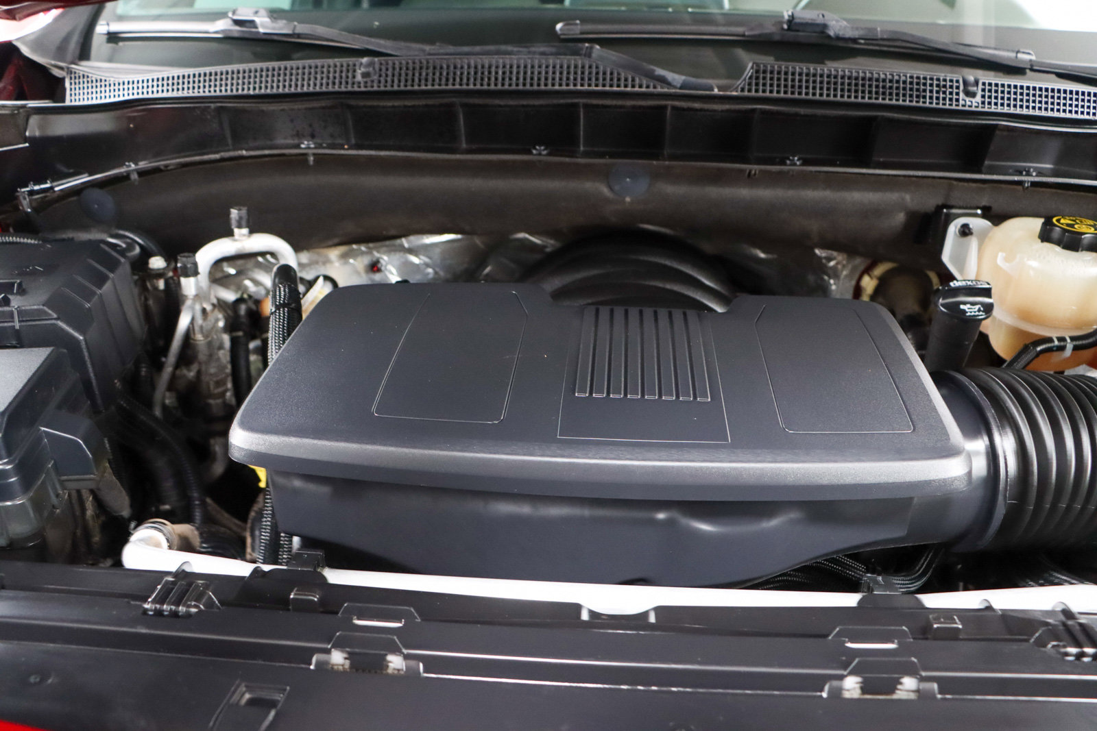 Used 2022 Chevrolet Tahoe LT image 35