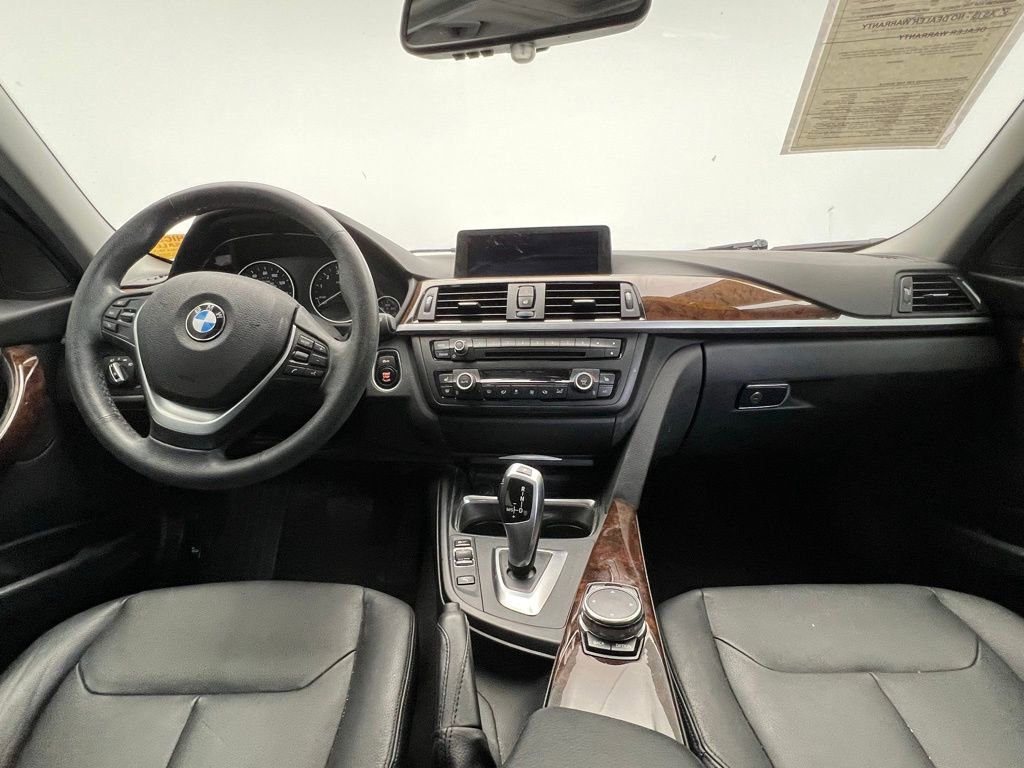 Used 2015 BMW 328i xDrive Sedan AWD/4WD image 10