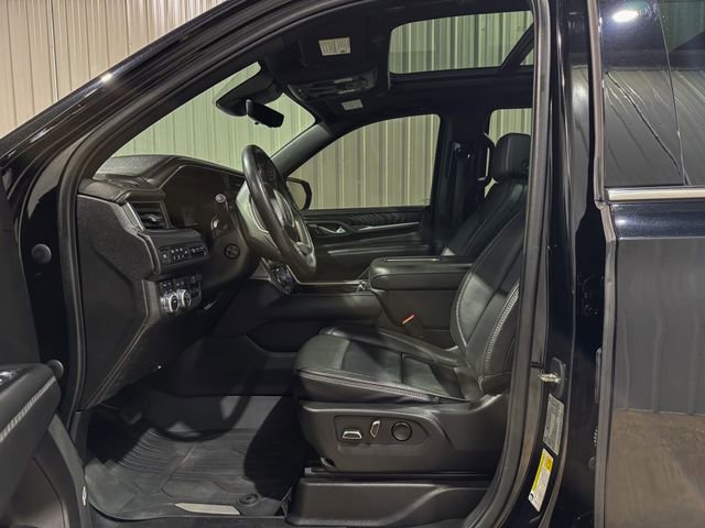 Used 2023 GMC Yukon Denali w/ Advanced Technology Package AWD/4WD image 11