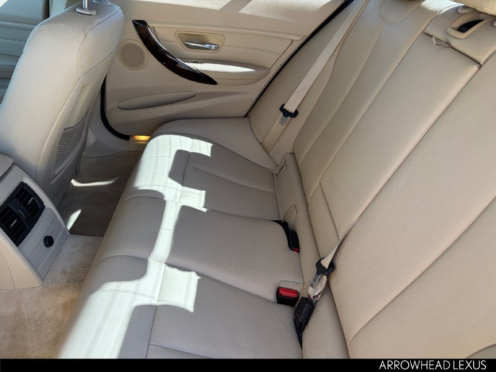 Used 2015 BMW 328i Sedan RWD image 13