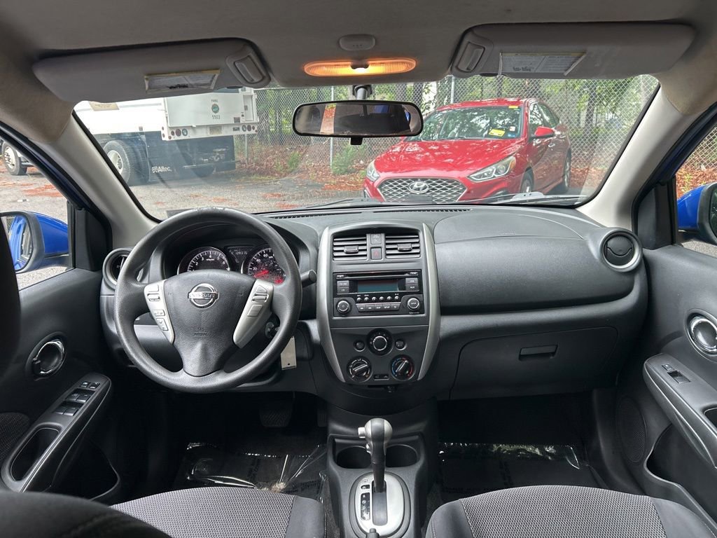 Used 2016 Nissan Versa SV FWD image 27