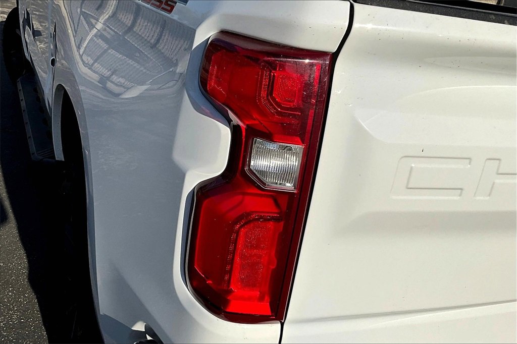 Used 2019 Chevrolet Silverado 1500 LT Trail Boss image 31