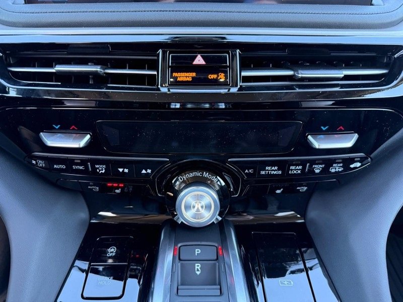 Certified 2025 Acura MDX w/ Technology Package image 9