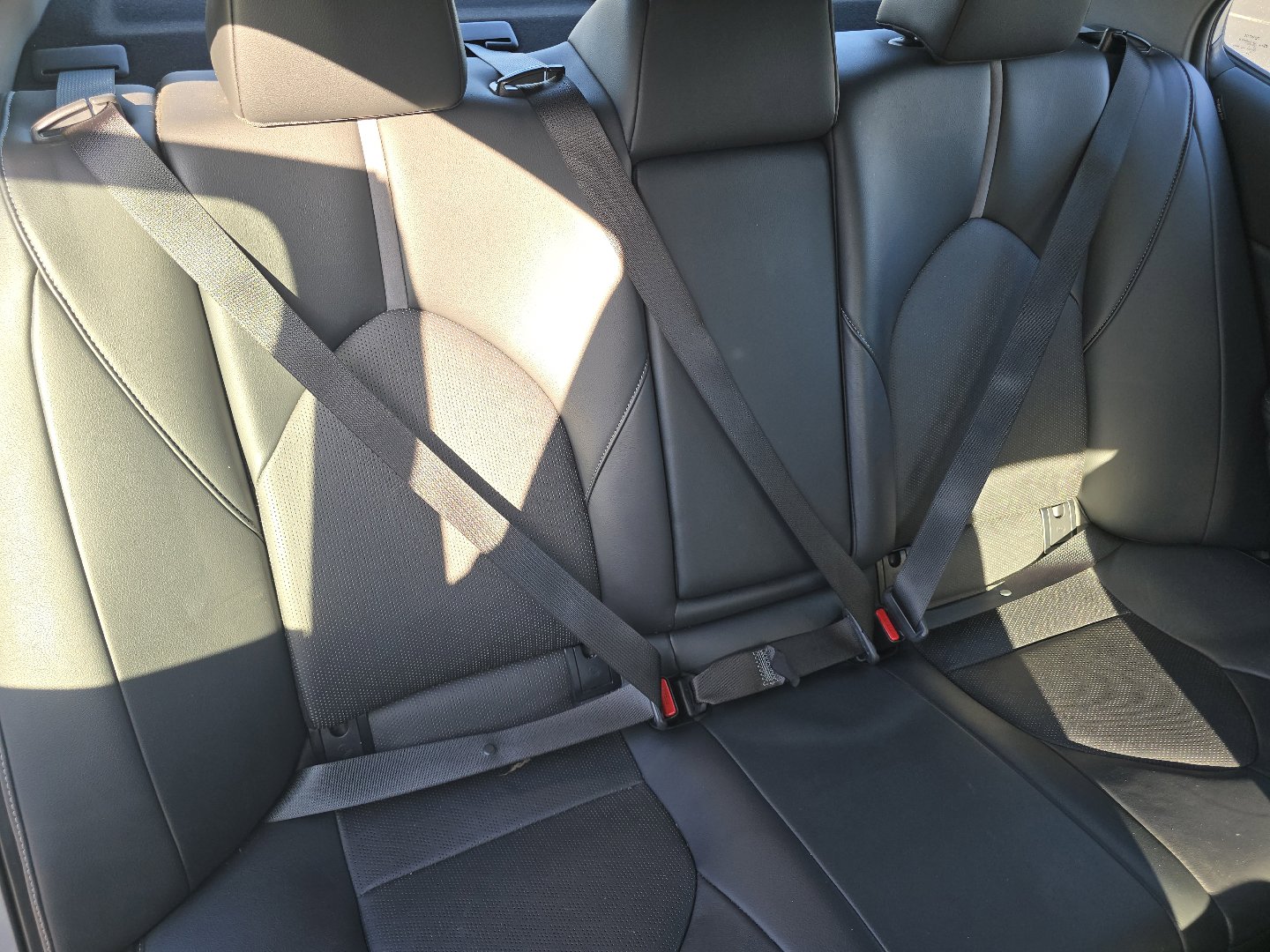 Used 2023 Toyota Camry XSE image 28