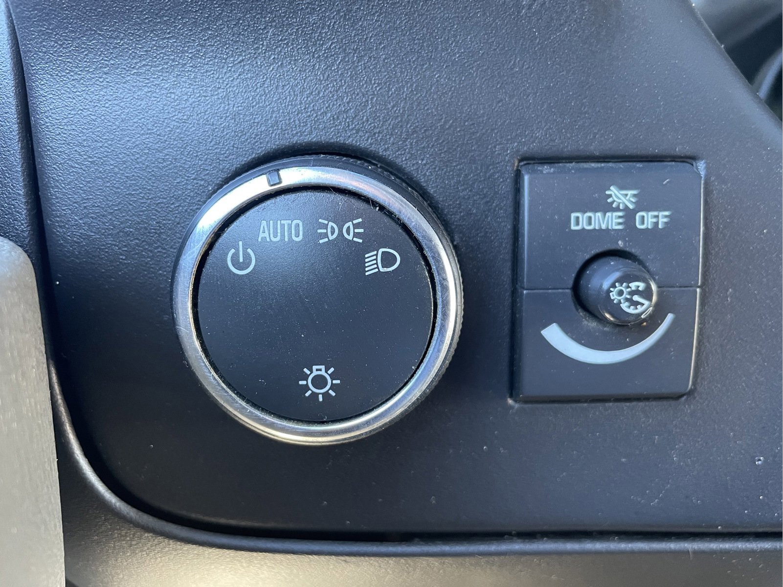 Used 2017 Chevrolet Express 2500 image 13