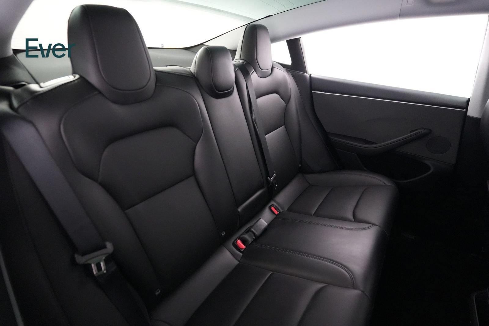 Used 2025 Tesla Model 3 RWD image 5