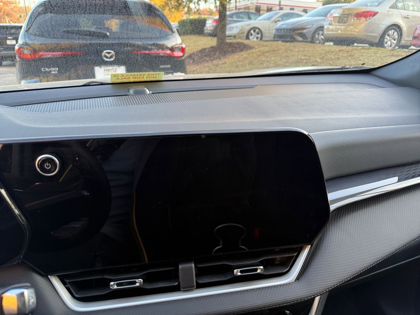 Used 2025 Chevrolet Equinox LT image 18