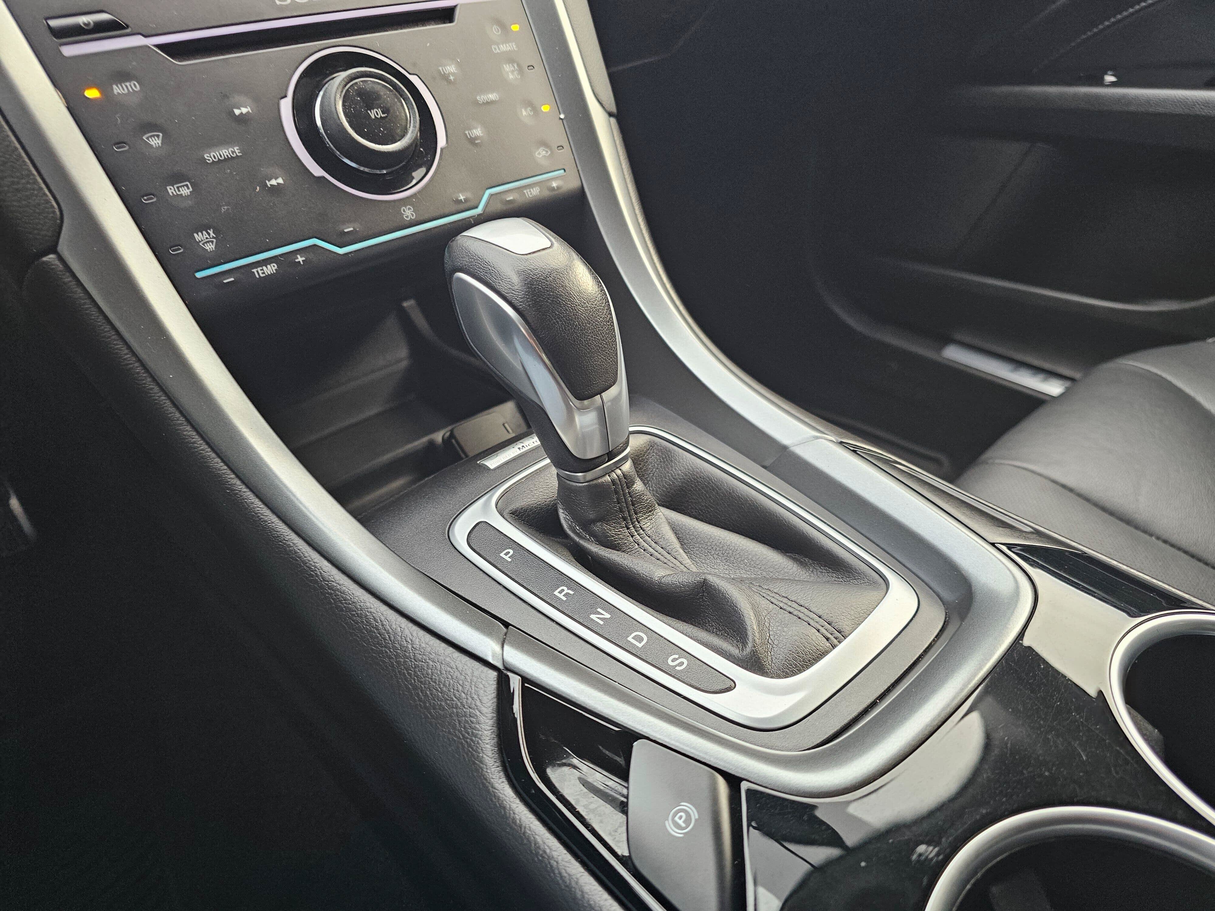 Used 2014 Ford Fusion Titanium FWD image 30