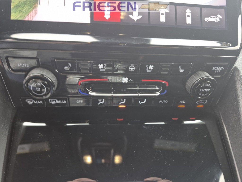 Used 2024 Jeep Grand Cherokee L Limited w/ Luxury Tech Group II image 27