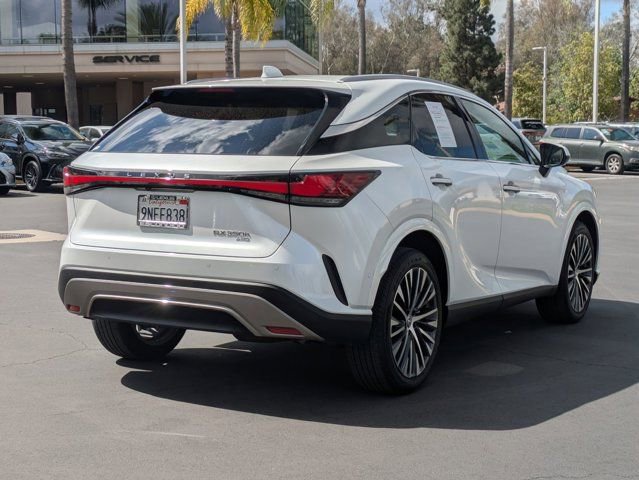 Used 2024 Lexus RX 350 w/ Convenience Package image 5