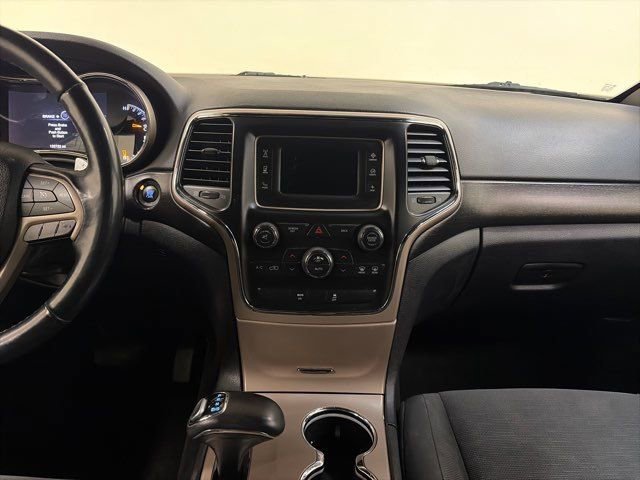 Used 2015 Jeep Grand Cherokee Laredo w/ Quick Order Package 23E image 29