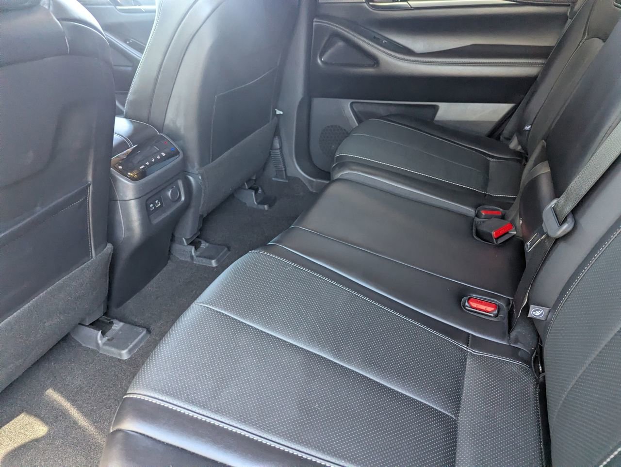 Certified 2023 INFINITI QX60 Luxe w/ Cargo Package image 15