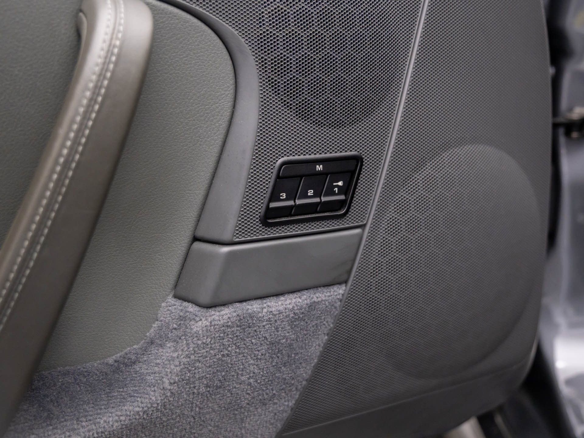 Used 2006 Porsche 911 Carrera 4 image 16