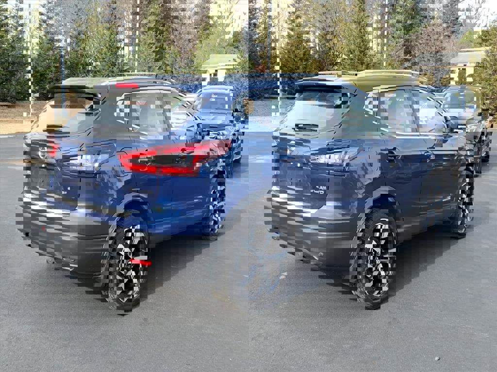 Used 2022 Nissan Rogue Sport SL image 26