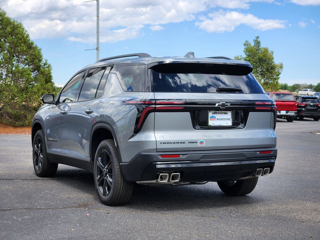 New 2027 Chevrolet Traverse LT w/ Midnight/Sport Edition AWD/4WD image 2