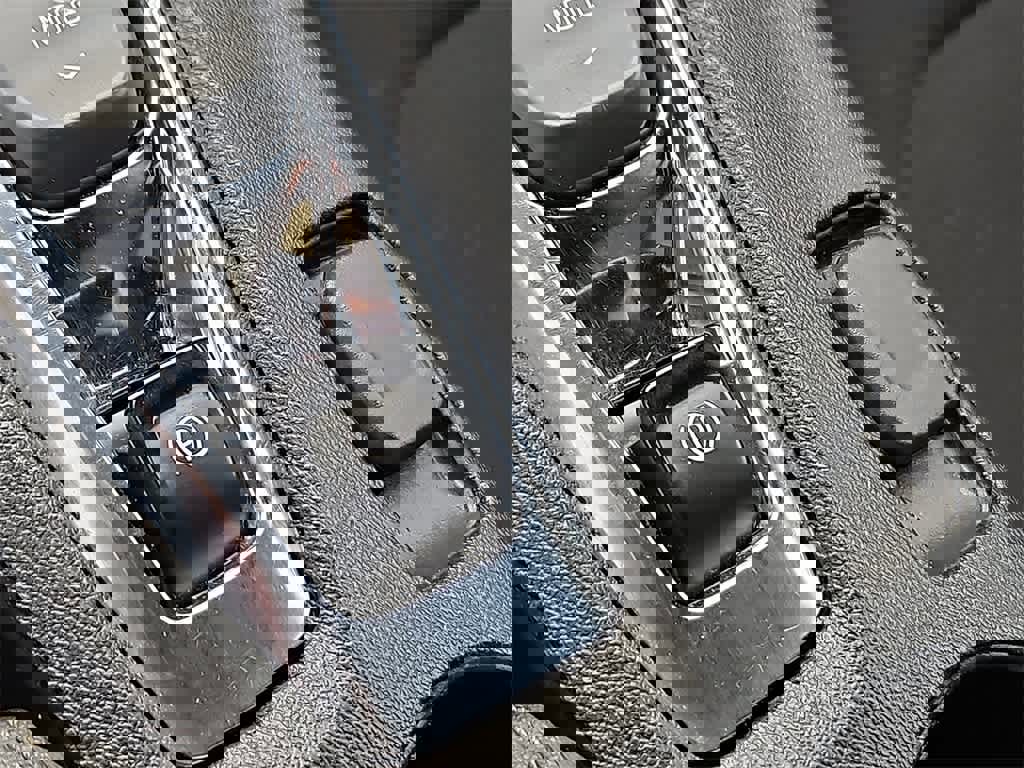 Used 2019 Chevrolet Camaro SS image 24