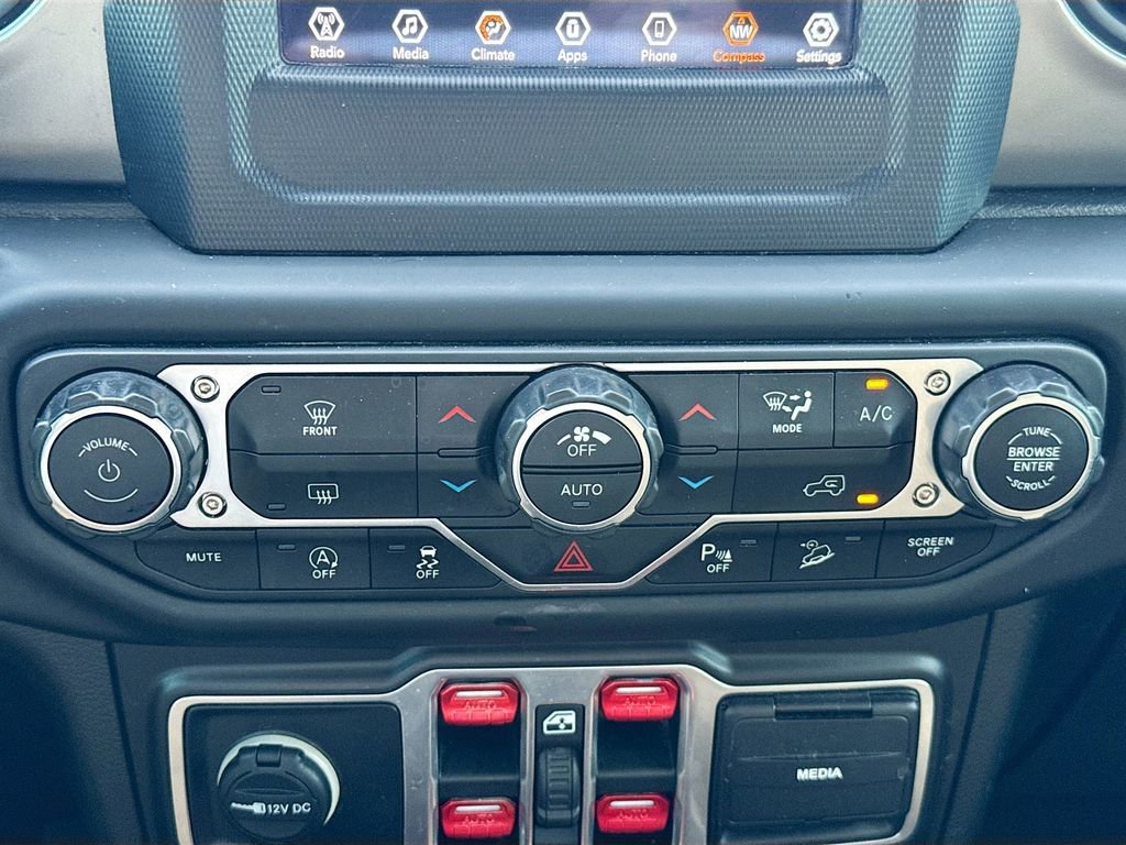 Used 2018 Jeep Wrangler Unlimited Sport S image 16