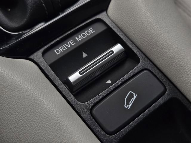 Used 2023 Honda HR-V LX image 24