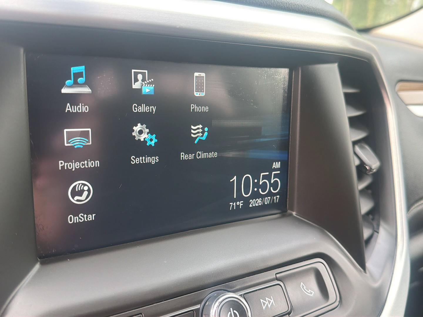 Used 2019 GMC Acadia SLE AWD/4WD image 25