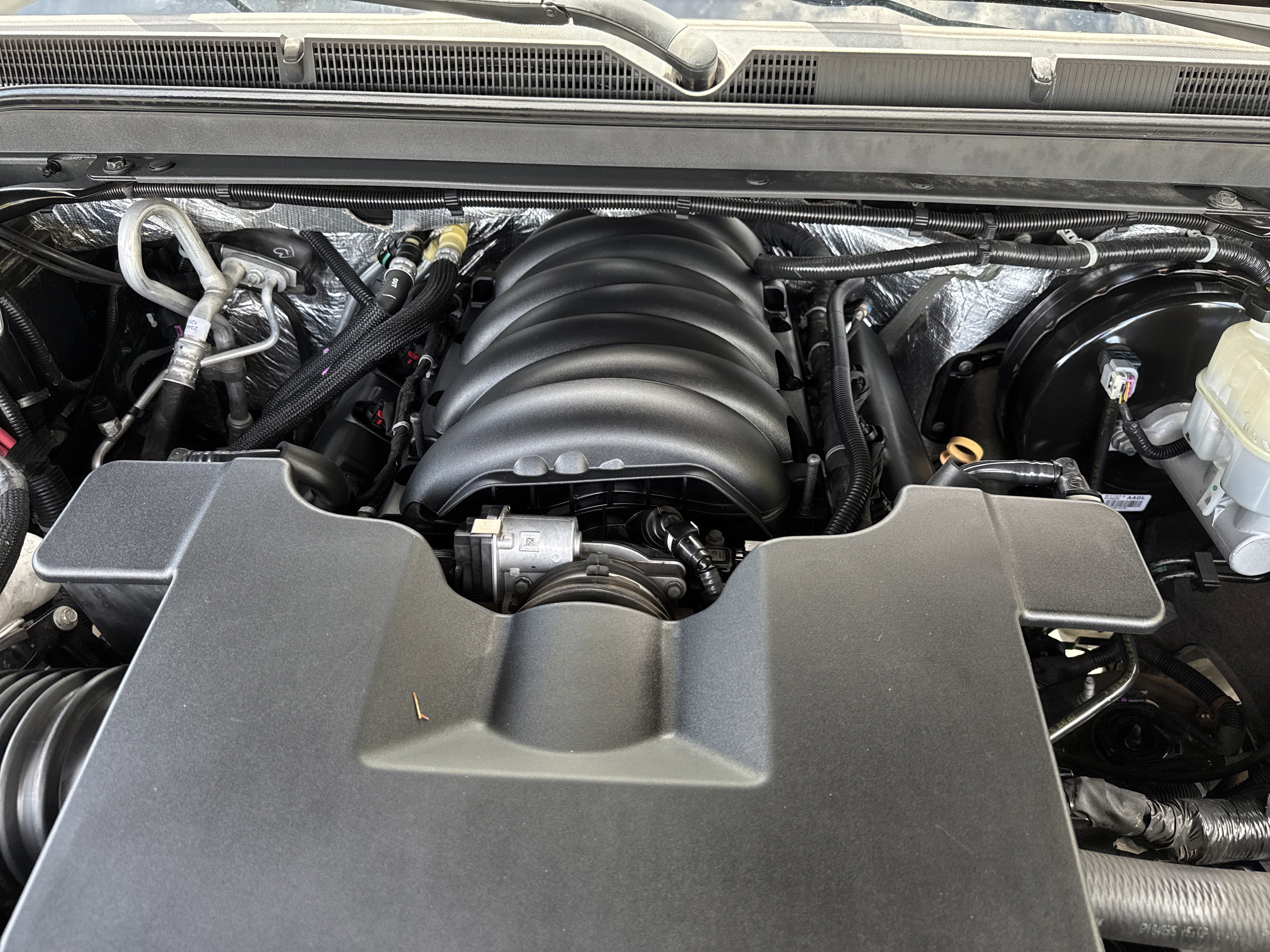 Used 2015 GMC Yukon Denali w/ Open Road Package image 17