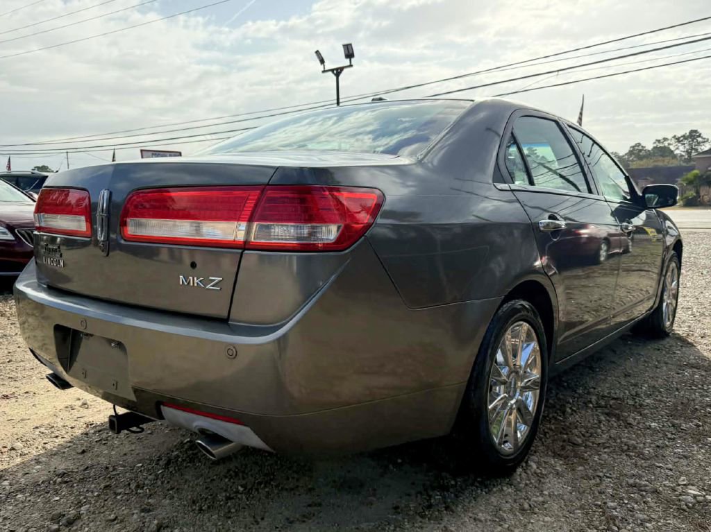 Used 2012 Lincoln MKZ FWD image 5