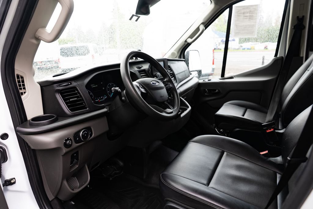 Used 2023 Ford Transit 250 Medium Roof RWD image 18