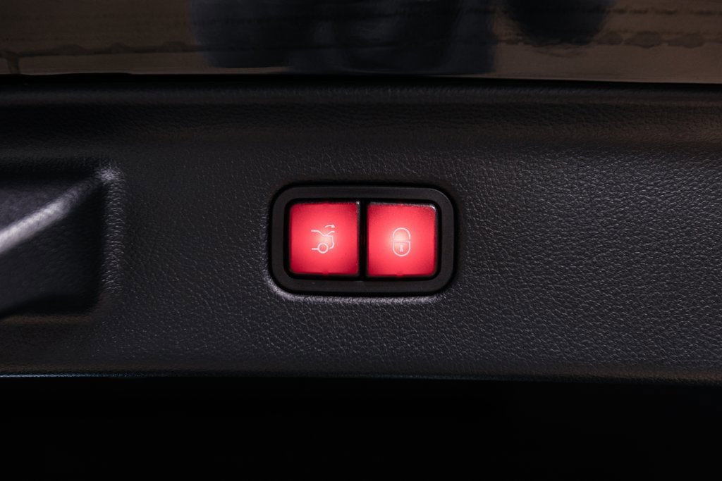 Used 2024 Mercedes-Benz S 63 AMG S image 32