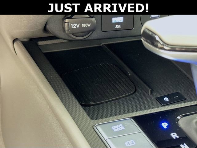 Used 2025 Hyundai Elantra Sport FWD image 30