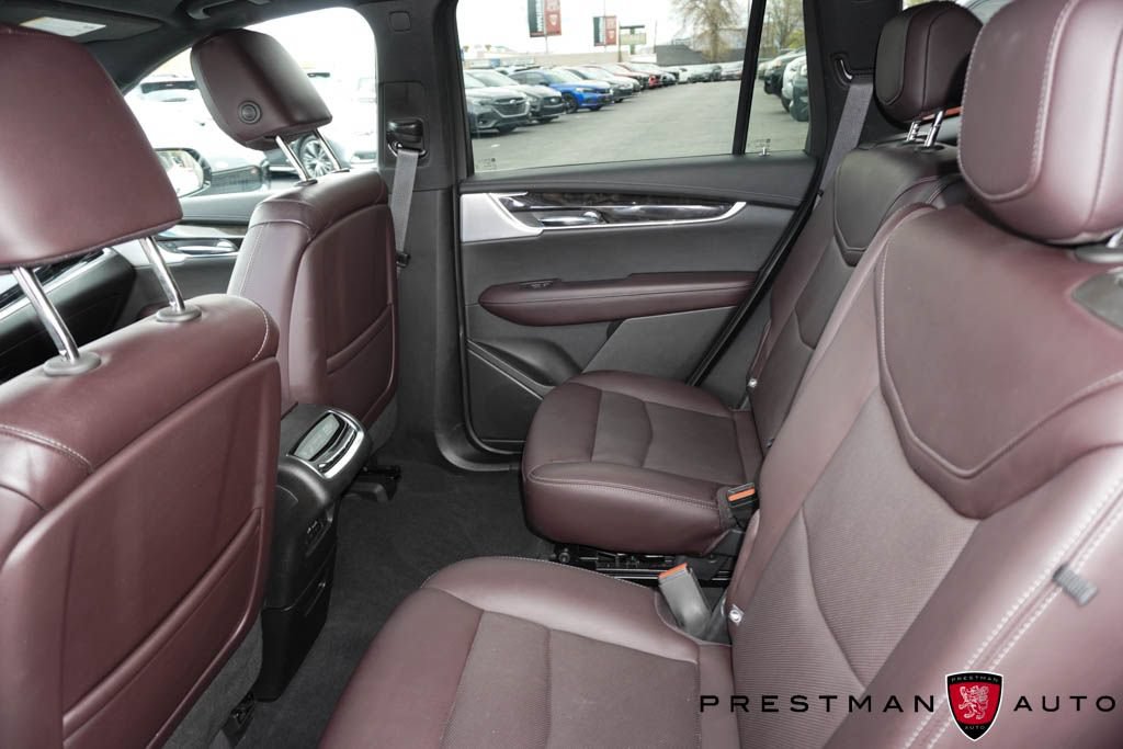 Used 2021 Cadillac XT6 Premium Luxury AWD/4WD image 50
