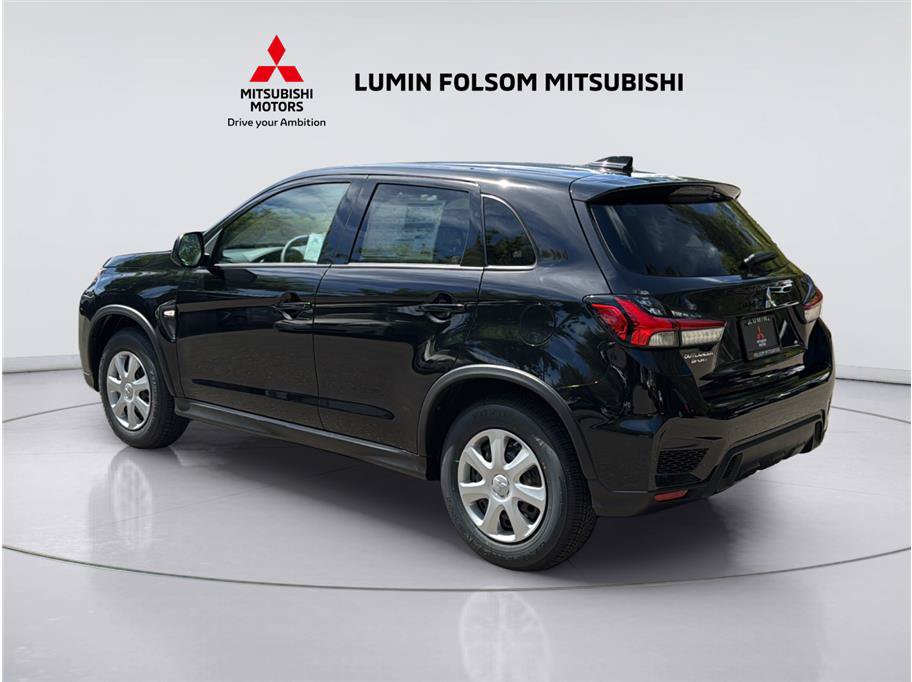 New 2027 Mitsubishi Outlander Sport SE FWD image 3