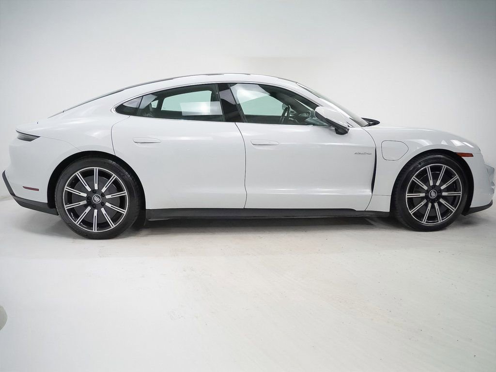 Certified 2022 Porsche Taycan 4S w/ Premium Package image 9