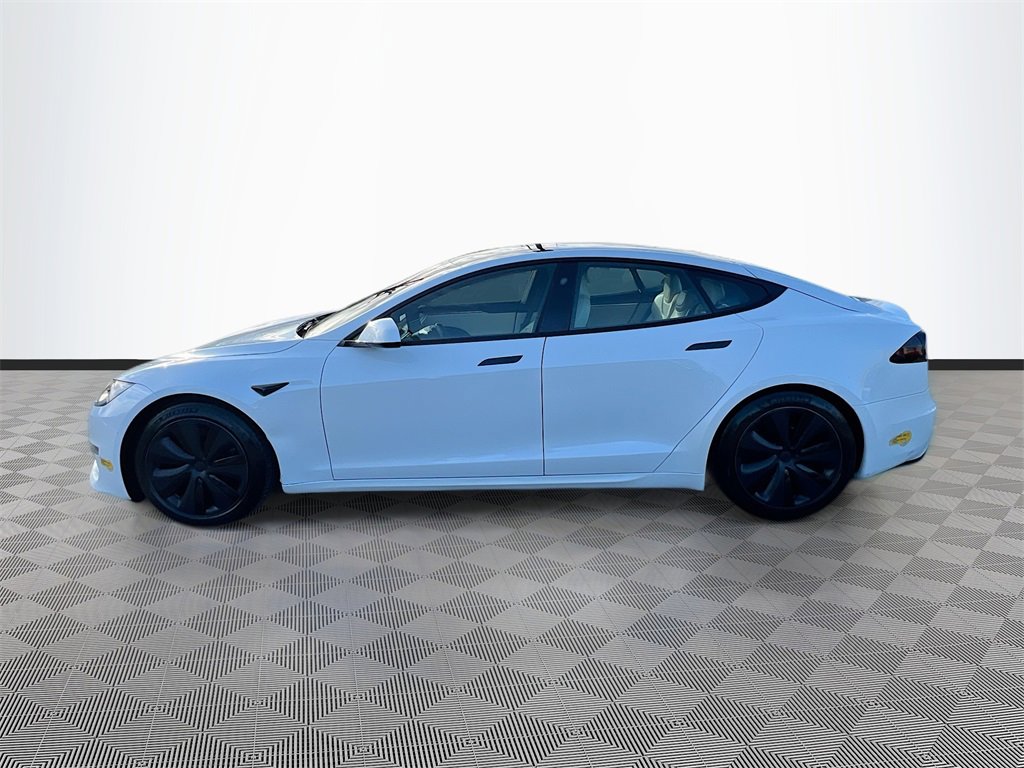 Used 2022 Tesla Model S image 4